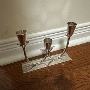 Vintage Primrose Plate Triple Candle Holder – S.P. Copper